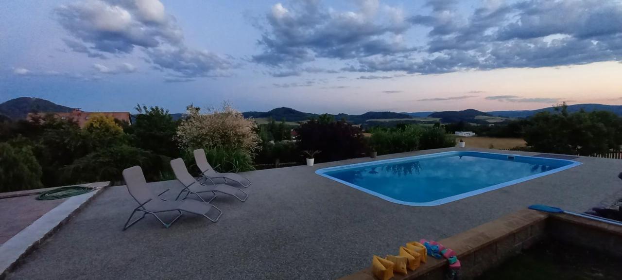 Vila Na Skalce Česká Kamenice Eksteriør bilde