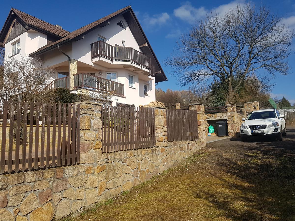 Vila Na Skalce Česká Kamenice Eksteriør bilde